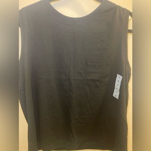 Black sleeveless women’s top - New - Size XL